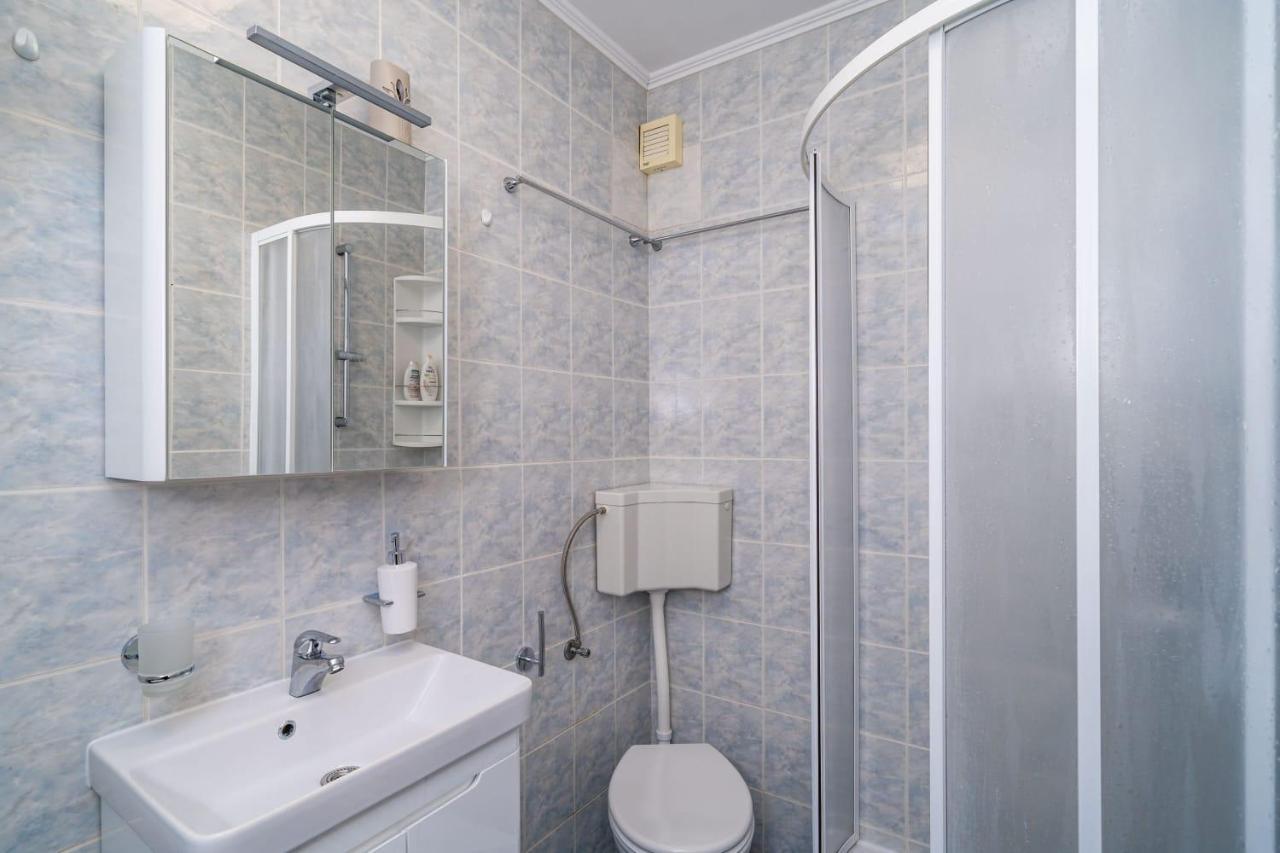 Apartman Knego With Parking Dubrovnik Exterior foto