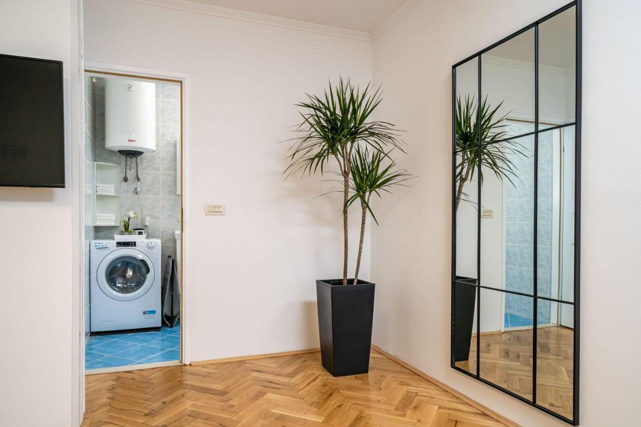 Apartman Knego With Parking Dubrovnik Exterior foto