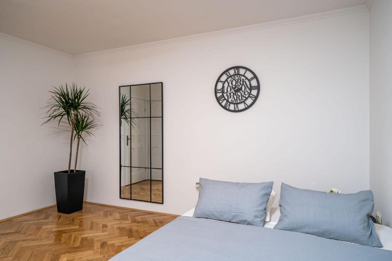 Apartman Knego With Parking Dubrovnik Exterior foto